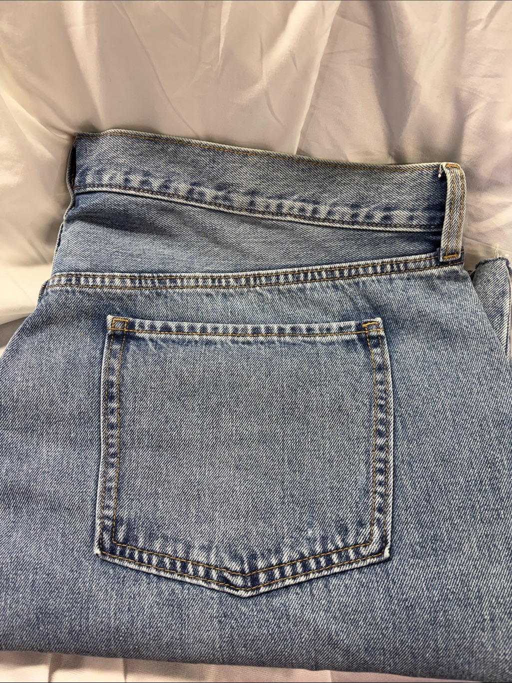Old Navy High-Rise Slouchy Straight Secret Slim Pockets Distressed Crop Jeans